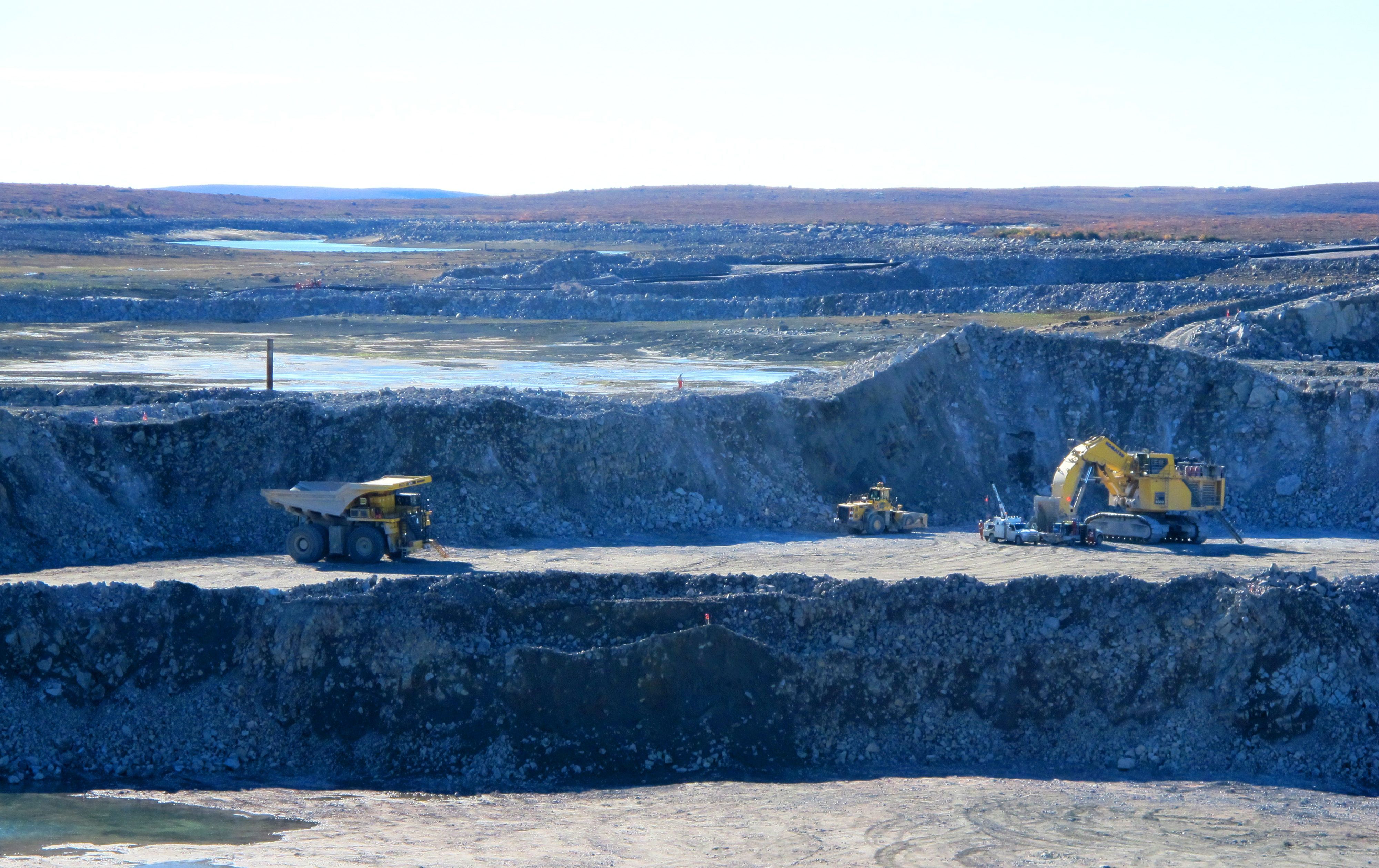 De Beers diamond mine photo for carbon pricing in the north blog